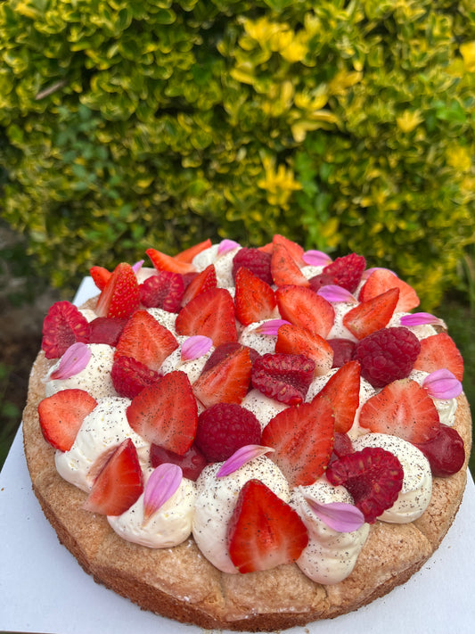 Dacquoise fruits rouges vanille